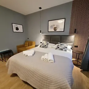 Lux 303 Zadar
